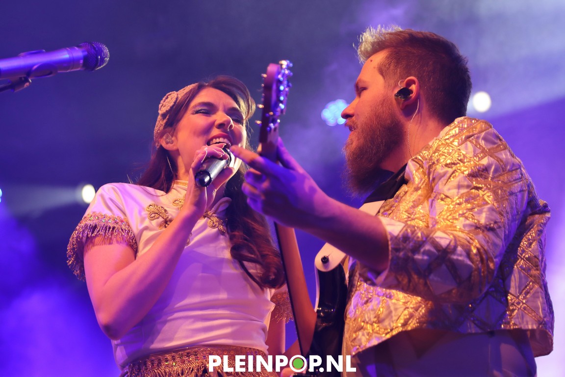 V R I J D A G     (102)